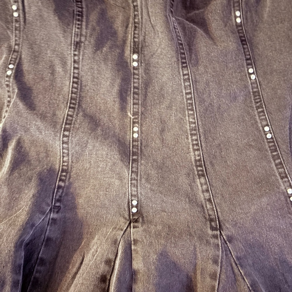 Elegant Gray Denim Dress - Picture 3 of 6
